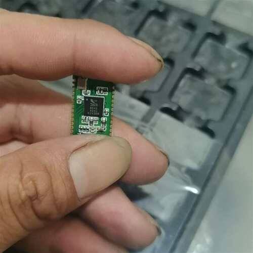 维修csr8645…57f68.…57k68蓝芯片几百片议价