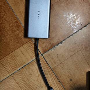 可维修Zikko即刻11合1 Type-C扩展坞，成色一般，功能正议价