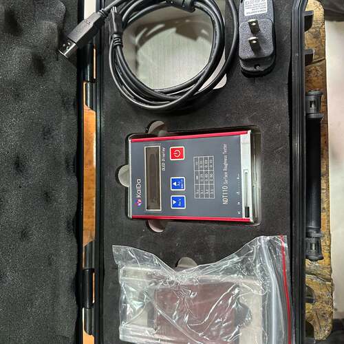 可维修KaiDa NDT110表面粗糙度仪，几乎，带硬包、议价