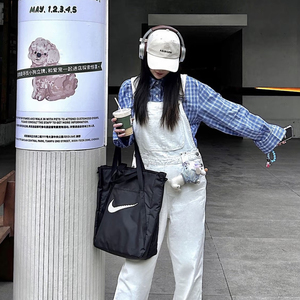 2024新款大容量托特包女高级感小众设计通勤单肩手提包拉链学生