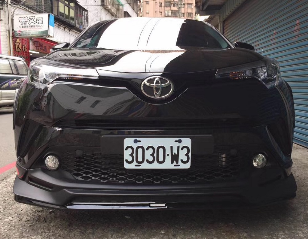 适用TOYOTA C-HR bodykits CHR改装宽体带轮眉前唇后唇侧裙大包围