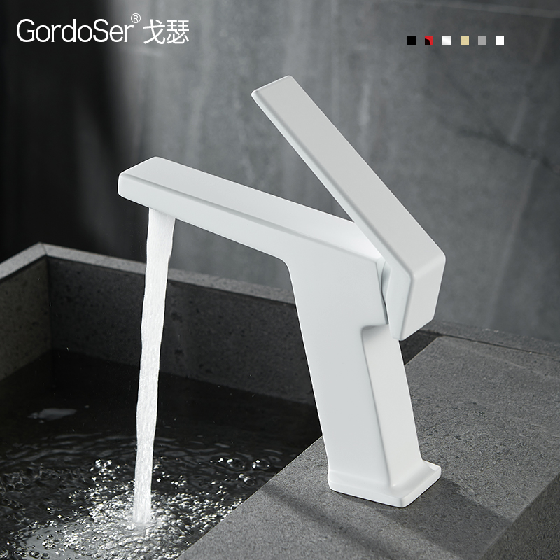 白色水龙头家用卫生间全铜冷热北欧轻奢洗脸盆龙头简约个性水龙头