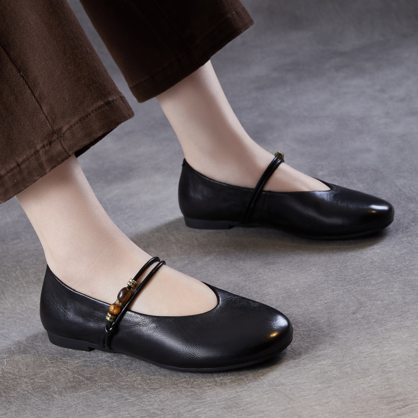 牛皮新款平底浅口黑色豆豆鞋女款真皮2026夏季女式玛丽珍皮鞋软底