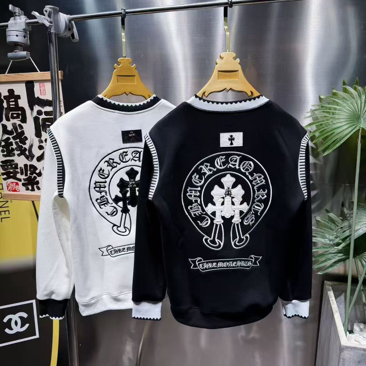 男士潮流马蹄十字架圆领卫衣