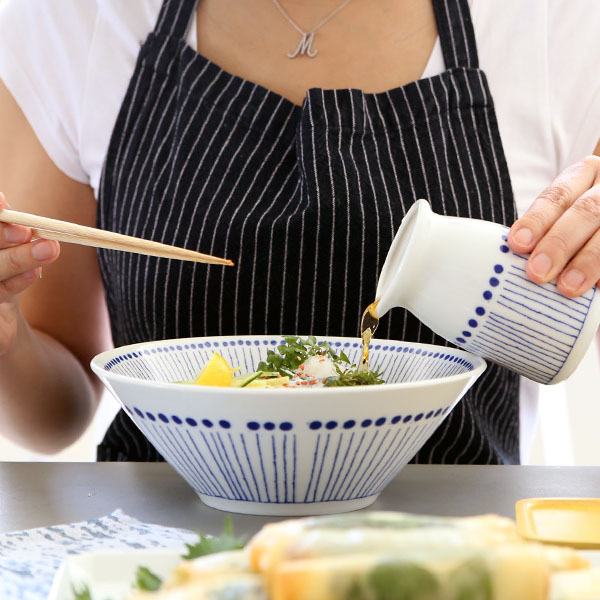 Japanese style ramen bowl with blue ten grass