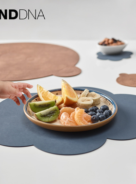 丹麦Lind dna可爱云朵儿童餐垫轻奢皮革宝宝吃饭隔热垫防水防油