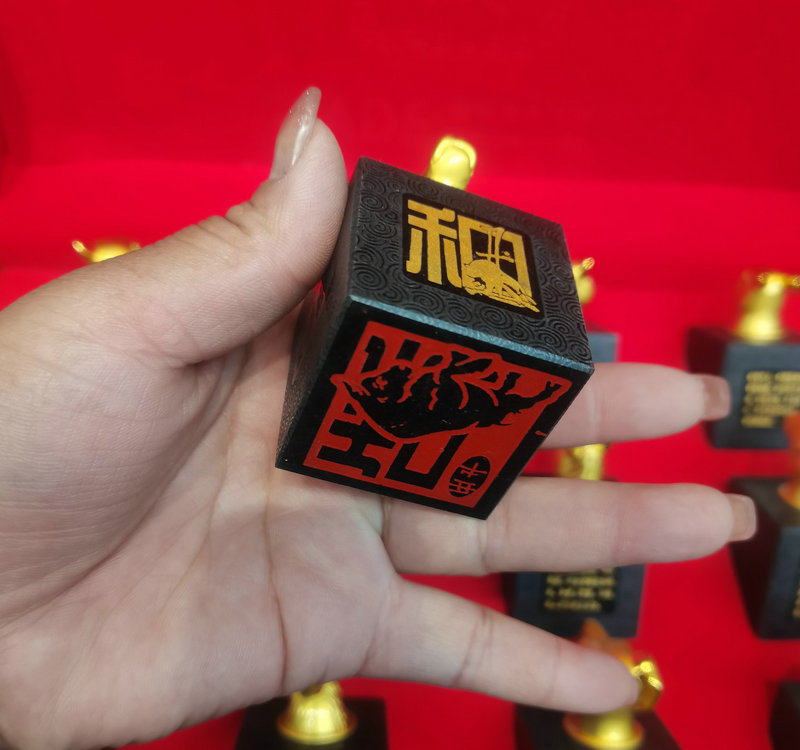 直播间同款圆明园十二生肖天然和田玉青玉十二兽头印章玉玺金镶玉