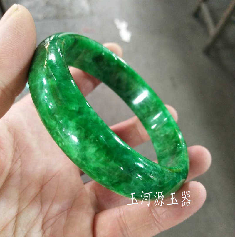 翡翠祖母绿满色绀青玉手镯天然玉石干青铁龙生翡翠手镯