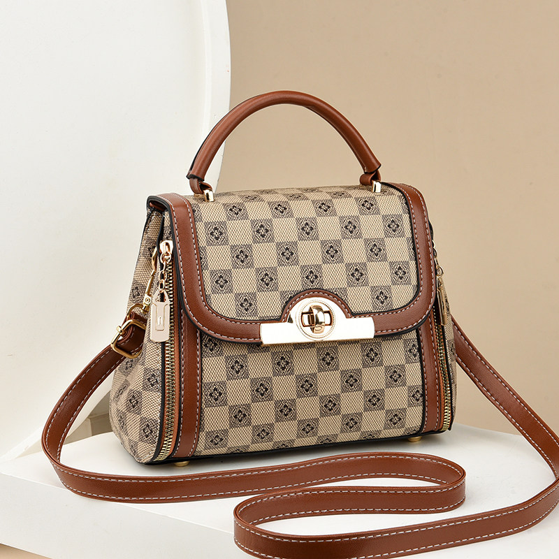 女士包包2024新款时尚单肩百搭斜挎印花网红高级洋气手提小包女包