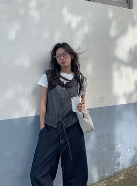 韩版抽绳针织马甲秋洋气短款直筒外搭叠穿拉链背心530054强明女装