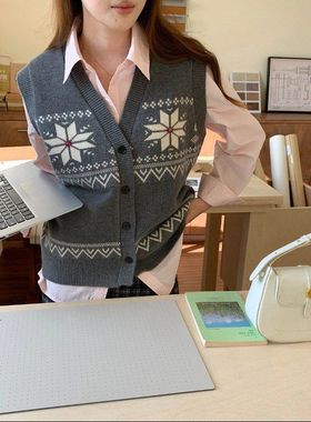 早春新款 费尔岛氛围感撞色提花针织马甲ZY3859强明女装