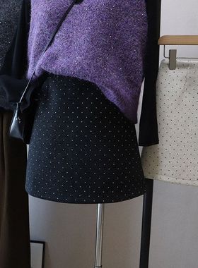 2025秋冬新款韩版高腰显瘦减龄波点防走光包臀半身裙5706强明女装