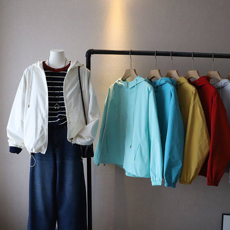 2025秋季新款韩版连帽冲锋衣外套宽松百搭小个子夹克4645强明女装