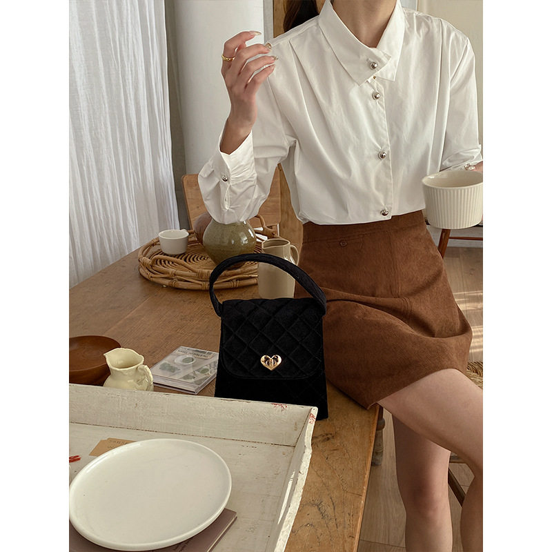 小众设计感 不规则翻领短款衬衫早春新款ZY1588 强明女装