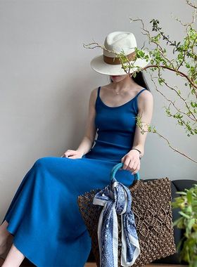 【御姐范】针织吊带裙2025春百搭显瘦气质吊带长裙YL130 强明女装