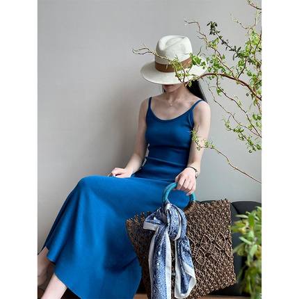 【御姐范】针织吊带裙2025春百搭显瘦气质吊带长裙YL130 强明女装