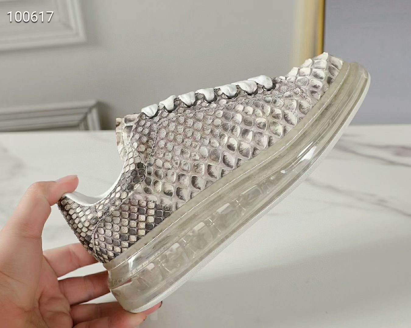 蛇皮原滑板鞋 个性蛇皮男板鞋 蛇皮板鞋 新款休闲板鞋 百搭板鞋