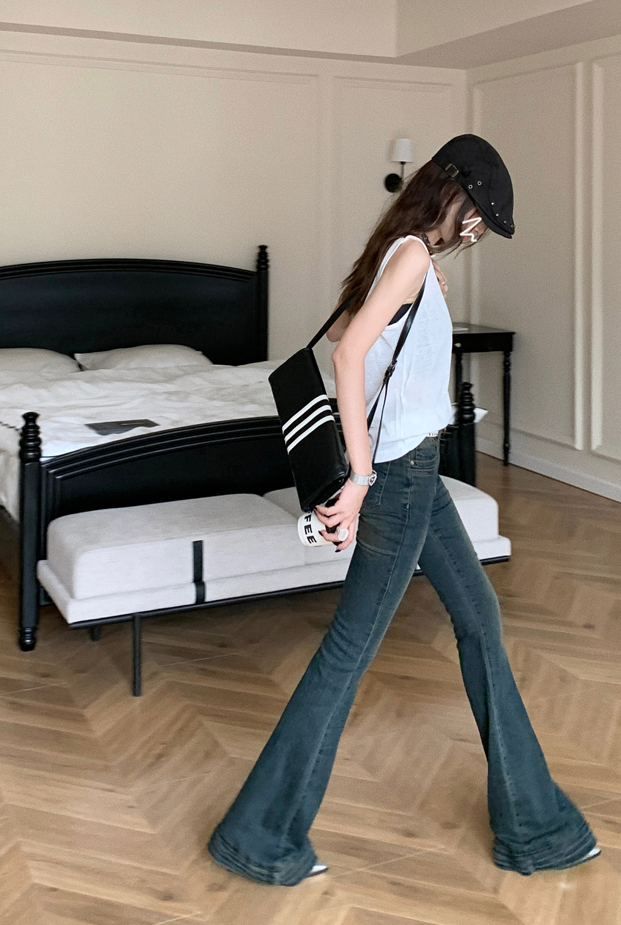 复古蓝色裤子微喇叭牛仔裤女装秋季修身直筒裤长裤低腰马蹄拖地裤