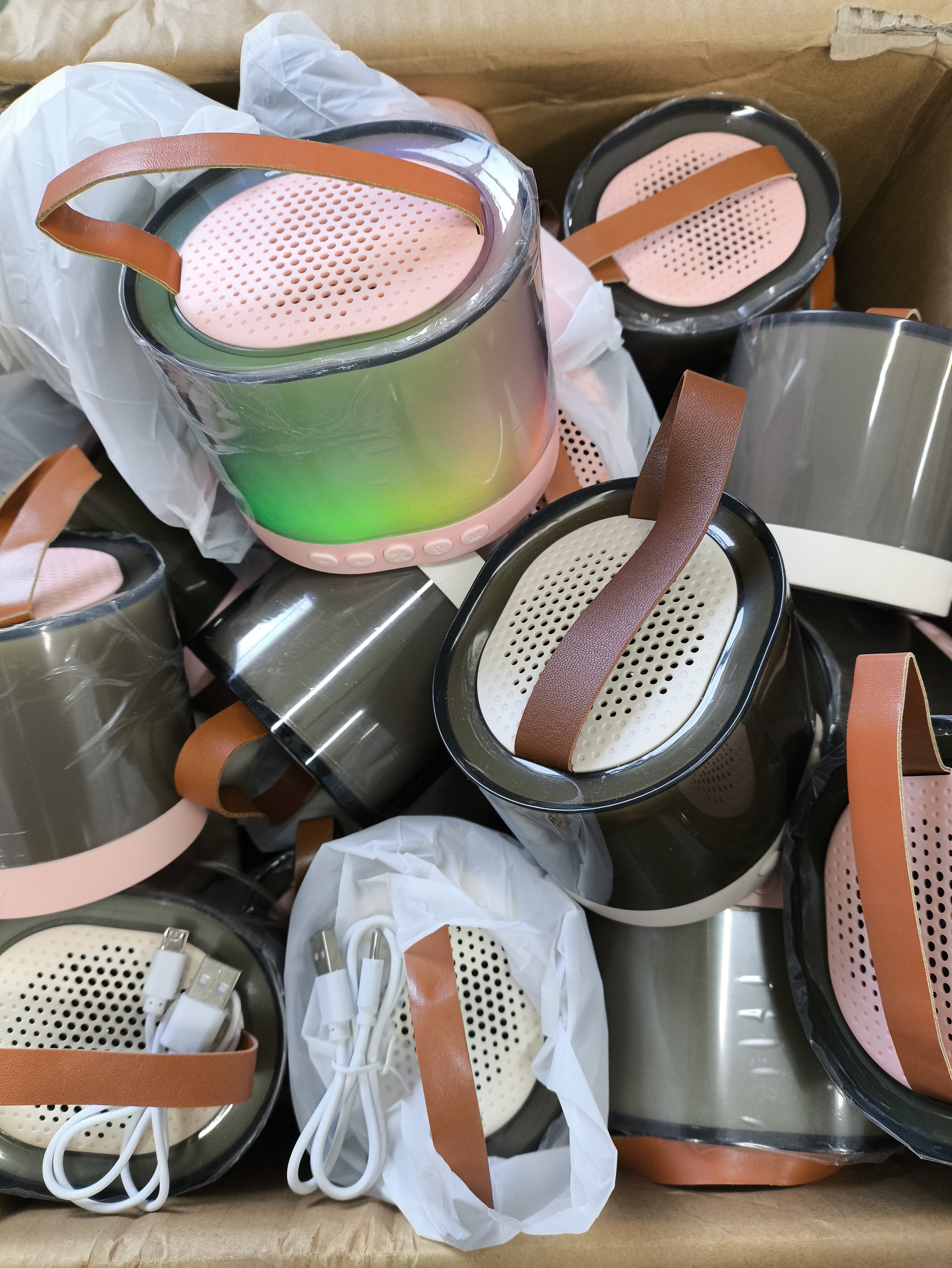 发光蓝牙音箱 不包好坏 diy研究,电子元器件市场,PCB电路板/印刷线路板,淘宝优惠券,粉丝福利购,淘宝优惠卷