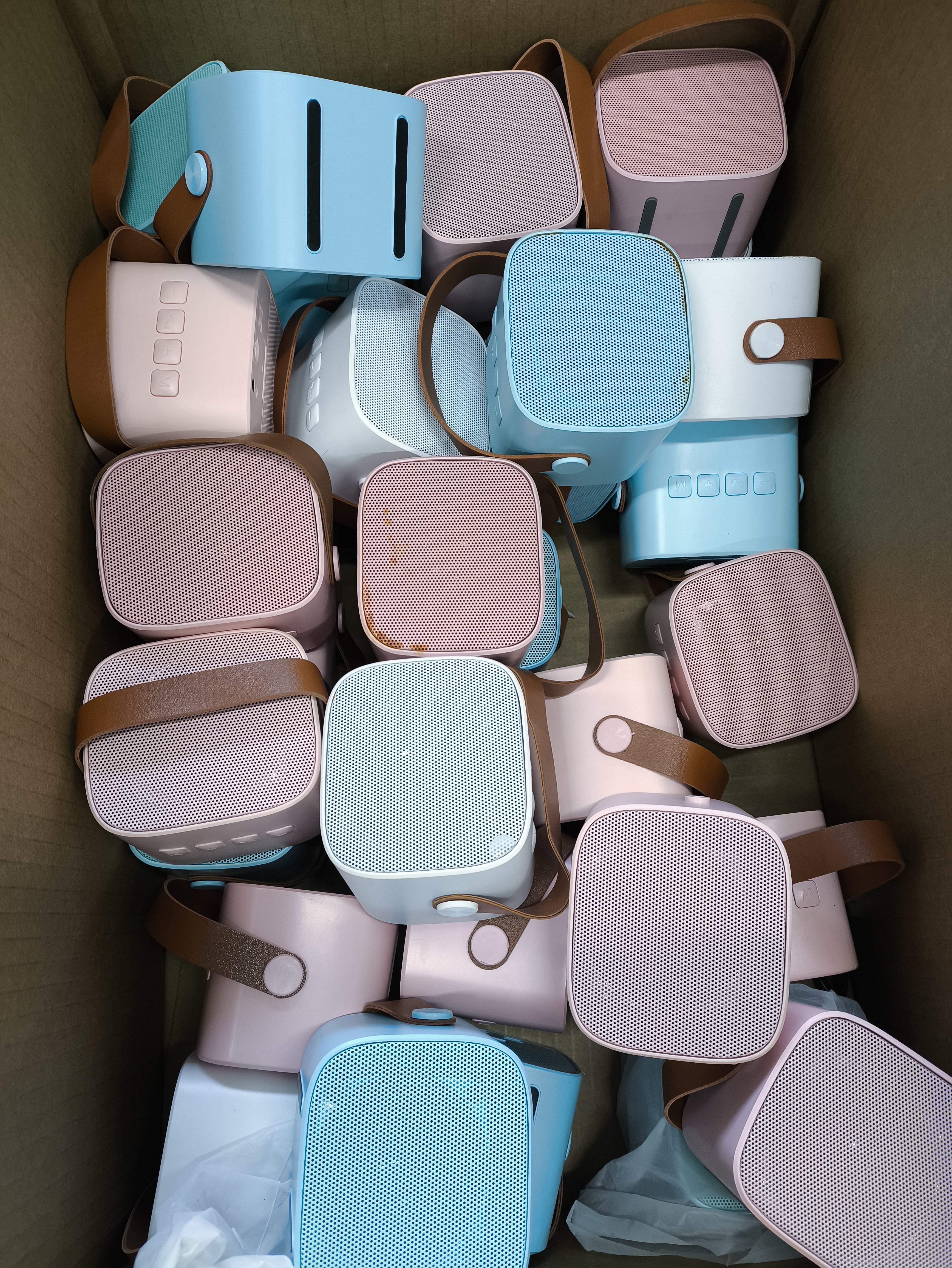 蓝牙音箱 颜色随机 不包好坏diy,电子元器件市场,PCB电路板/印刷线路板,淘宝优惠券,粉丝福利购,淘宝优惠卷