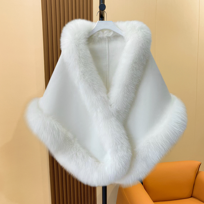 秋冬羊毛双面呢狐狸毛领披肩女