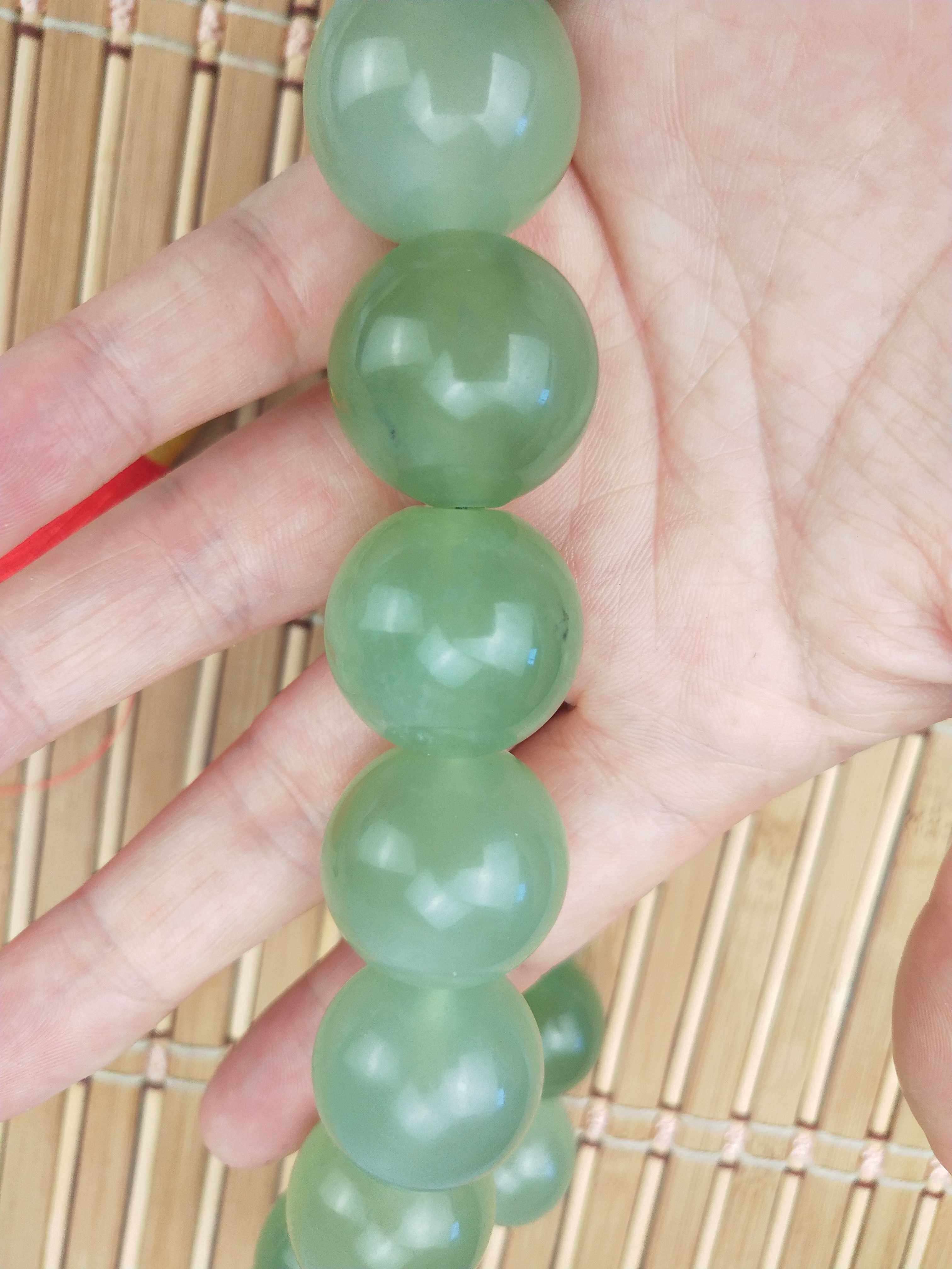A货岫玉佛珠手把 珠规格22mm