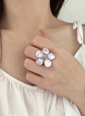 白色花朵戒指团花异形珍珠指环女
