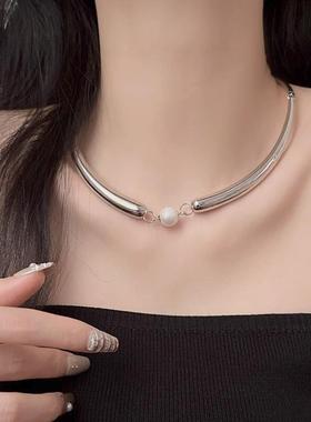 金属拼接女几何弯钩锁骨链