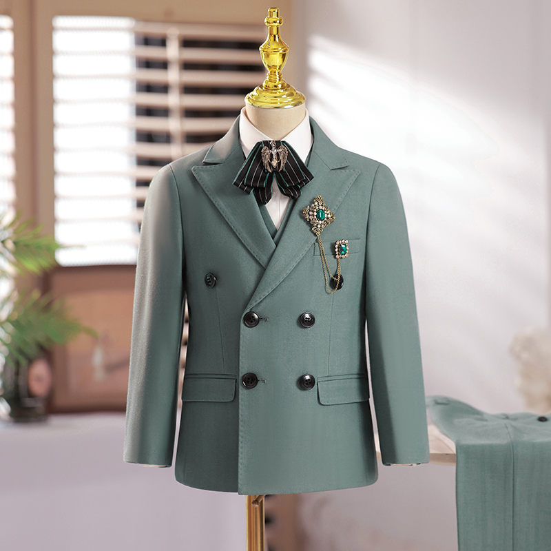 银蔓琦西装套装礼服清新绿色