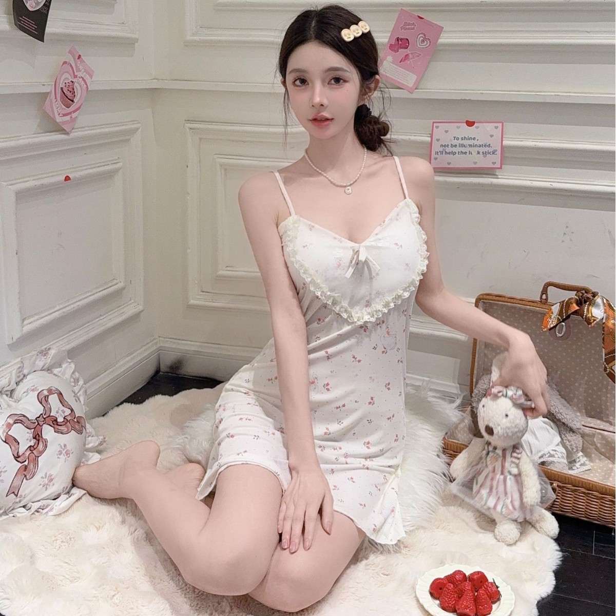 夏季薄款冰丝吊带睡裙女带胸垫V领纯欲风甜美爱心短款睡衣连衣裙