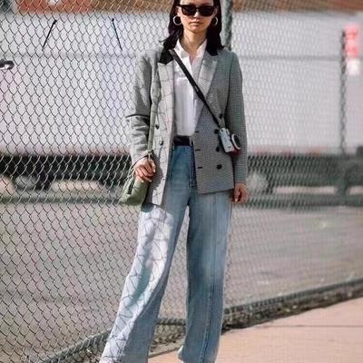 奢 C/E 女装  复古 怀旧水洗 高腰直筒 牛仔裤  we shi today  D4