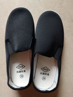 3522防水布鞋男女黑色工作劳保休闲中青年耐磨防滑车间防臭北京