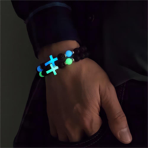 New glow-in-the-dark bracelet, a popular gift for girls手链