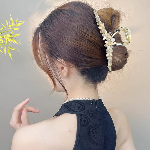 Korean-sized large shark clip women's headpiece女式气质发夹