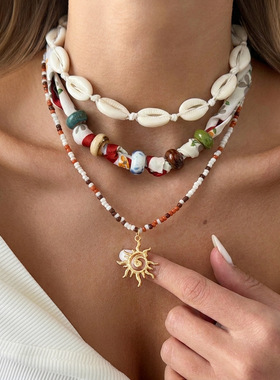 Lady's multi-layered shell necklace - vacation jewelry女项链