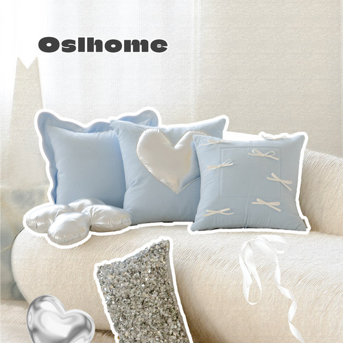 简约客厅沙发蓝色蝴蝶结抱枕