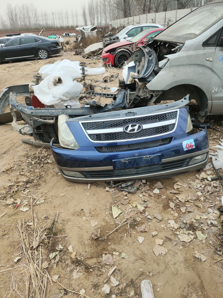 进口现代辉翼H1拆车件二手配件原装