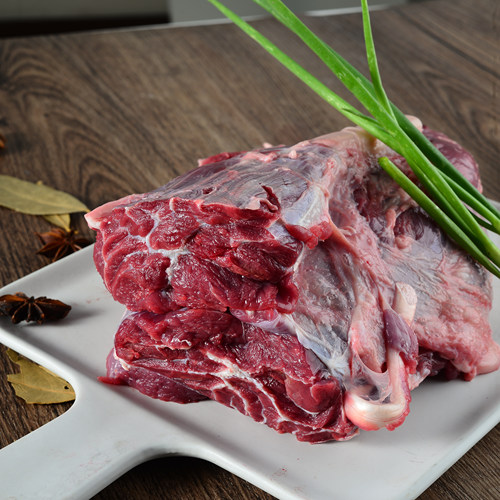 牛腱子新鲜黄牛肉国产现杀牛腿肉