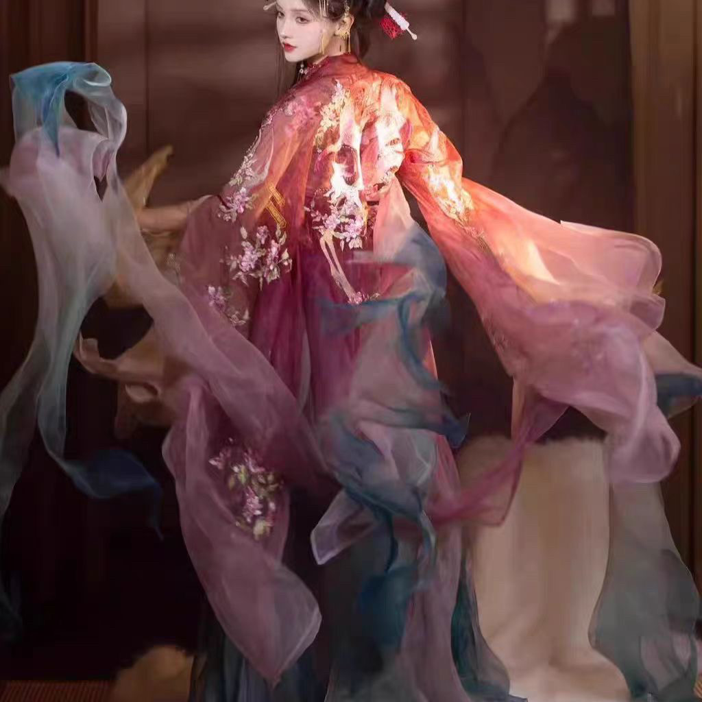 祈愿九尾狐服装子颂东方美学游园惊梦重工绣花诃子裙战国袍汉服,女装/女士精品,汉服半身裙,淘宝优惠券,粉丝福利购,淘宝优惠卷