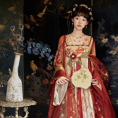 小豆蔻儿[火树银花]对襟衫剪花刺绣吊带齐胸裙唐制汉服女装