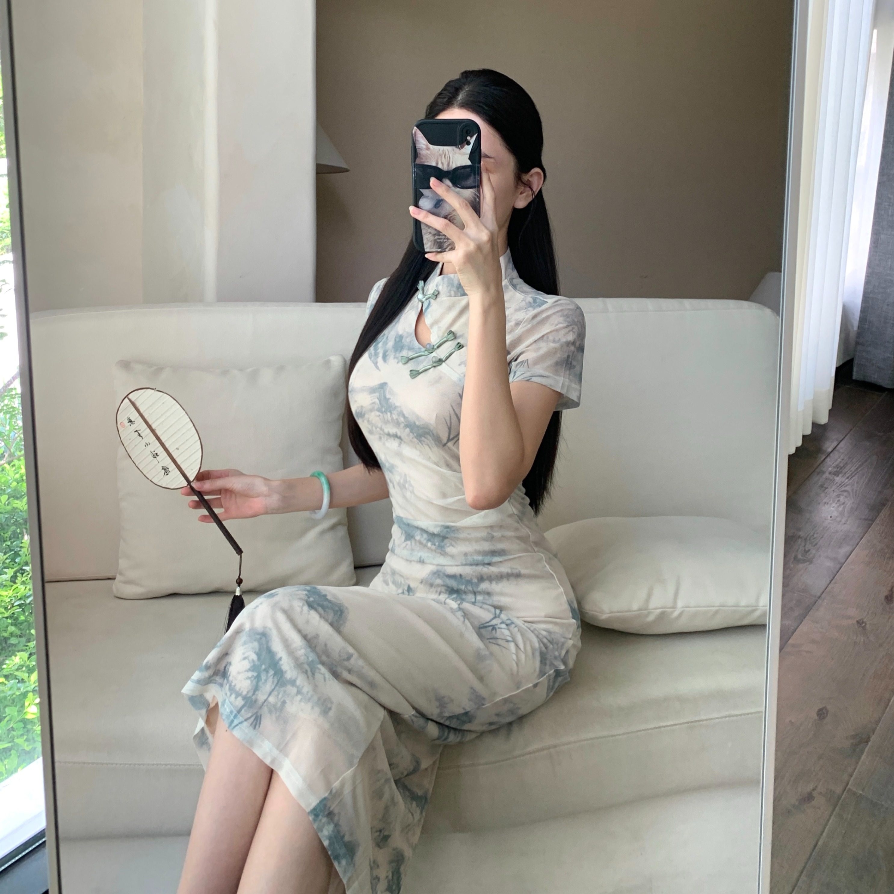 夏季新中式国风气质温柔印花年轻短袖改良旗袍修身连衣裙女技师服