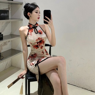 新中式国风丝绒旗袍礼服连衣裙女气质名媛高级感收腰显瘦包臀开叉