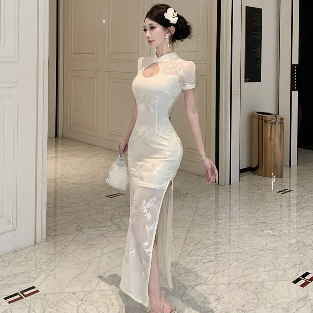 新中式蕾丝改良旗袍连衣裙女2026夏镂空收腰显瘦修身包臀开叉长裙