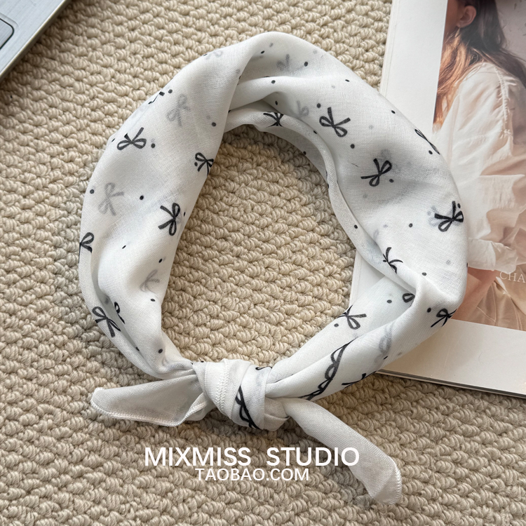 简约松弛白ootd通勤小方巾薄款