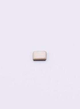 X201625MOB4SI 无源晶振 25MHz ±10ppm 12pF SMD2016-4P