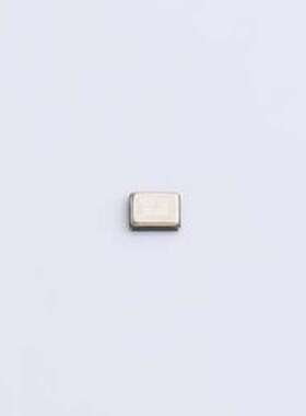 0121M4-38.400F10HPNNL 无源晶振 38.4MHz ±10ppm 10pF SMD2016-