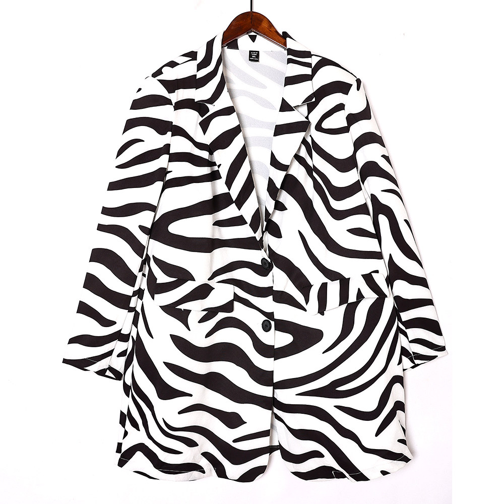 2025年春秋季新品女士欧版大码宽松显瘦休闲大码外套西服外套上衣