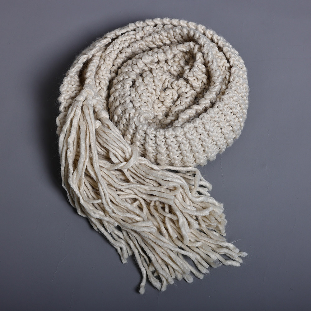 围巾女2025年时尚秋冬款加厚保暖洋气流苏长方形保暖护颈围脖潮