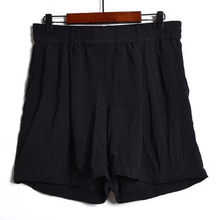 2026年夏季新品女装简约纯色短裤韩版时尚松紧腰薄款运动阔腿裤潮