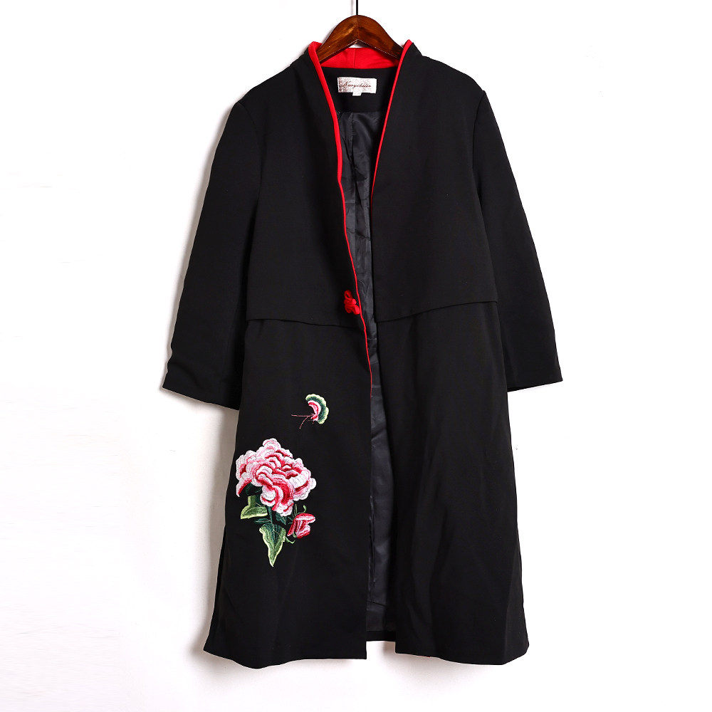 2025春秋季新品女装时尚国风中年妈妈刺绣款休闲风衣外套大衣潮